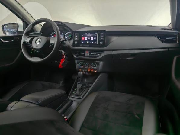Skoda Rapid II с пробегом 2021 года, цена 1 592 000 рублей, 93454 км, лифтбек, Автокод Объявления