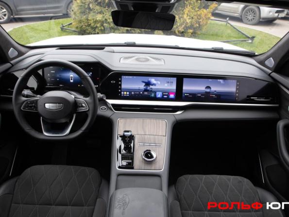 Geely Monjaro I Рестайлинг с пробегом 2025 года, цена 3 723 000 рублей, 14579 км, внедорожник, Автокод Объявления