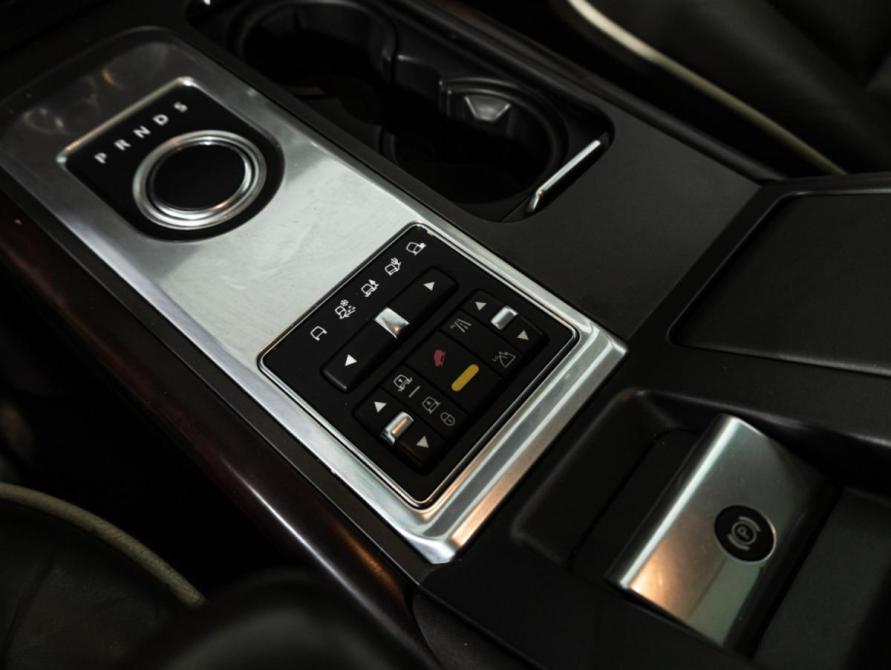 Land Rover Range Rover III Рестайлинг 2 Санкт-Петербург  - изображение 19
