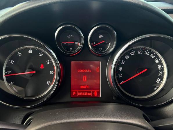 Opel Astra J Рестайлинг с пробегом 2012 года, цена 1 120 000 рублей, 103434 км, хэтчбек, Автокод Объявления