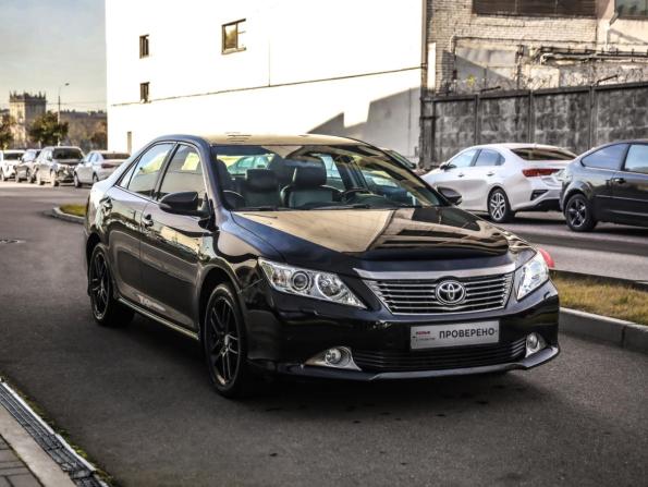 Toyota Camry VII (XV50) с пробегом 2012 года, цена 1 439 000 рублей, 215000 км, седан, Автокод Объявления