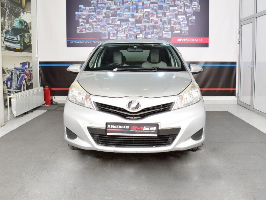 Toyota Vitz III (XP130) Кемерово  - изображение 2