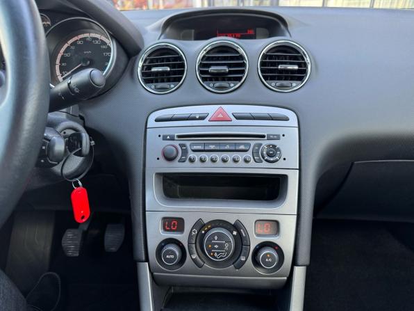 Peugeot 308 I с пробегом 2011 года, цена 470 000 рублей, 179523 км, универсал, Автокод Объявления