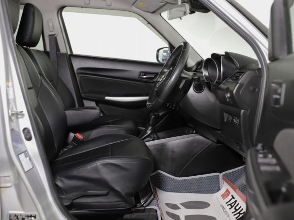 Suzuki Swift V с пробегом 2017 года, цена 1 170 000 рублей, 103000 км, хэтчбек, Автокод Объявления