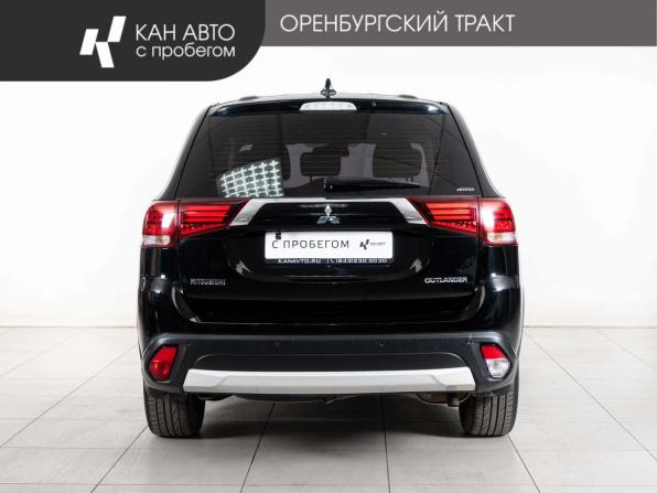 Mitsubishi Outlander III Рестайлинг 2 с пробегом 2018 года, цена 1 998 000 рублей, 138438 км, внедорожник, Автокод Объявления