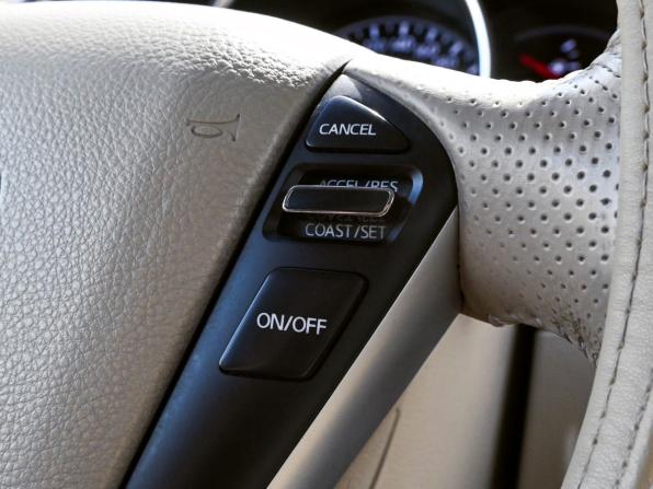 Nissan Murano II (Z51) Рестайлинг 2 с пробегом 2012 года, цена 998 000 рублей, 268300 км, внедорожник, Автокод Объявления