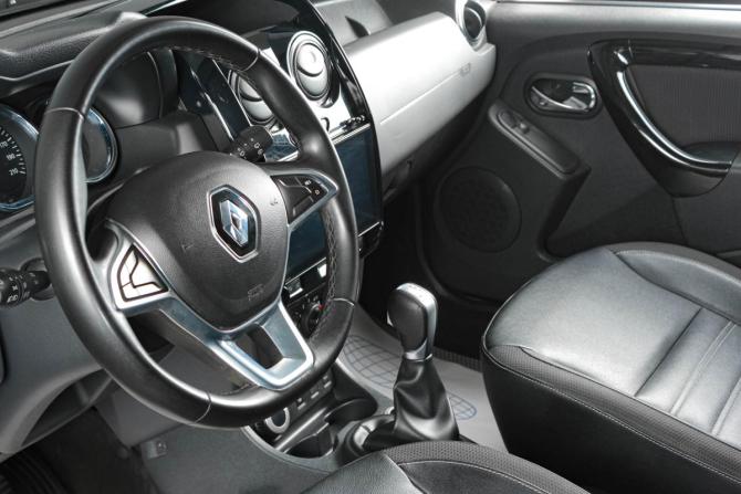 Renault Duster I Рестайлинг с пробегом 2019 года, цена 1 459 000 рублей, 140000 км, внедорожник, Автокод Объявления