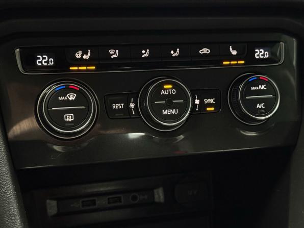 Volkswagen Tiguan II с пробегом 2019 года, цена 2 619 000 рублей, 143500 км, внедорожник, Автокод Объявления