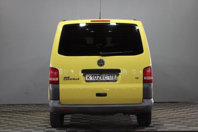 Volkswagen Caravelle T5 Рестайлинг с пробегом 2012 года, цена 1 799 000 рублей, 154000 км, минивэн, Автокод Объявления