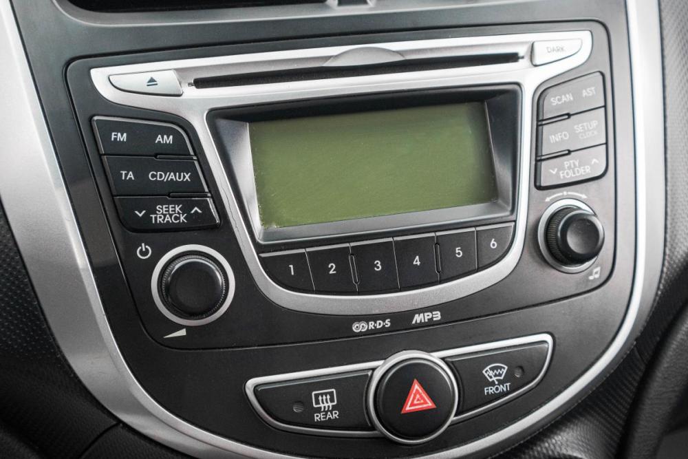 Hyundai Solaris I Барнаул  - изображение 19