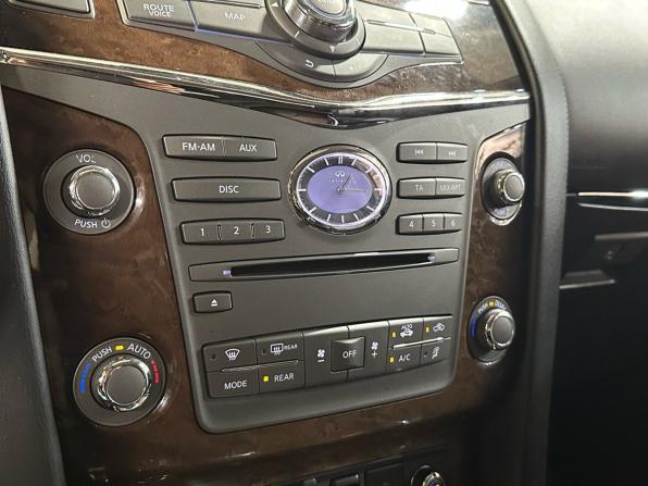 Infiniti QX80 I Рестайлинг с пробегом 2014 года, цена 1 749 900 рублей, 194516 км, внедорожник, Автокод Объявления