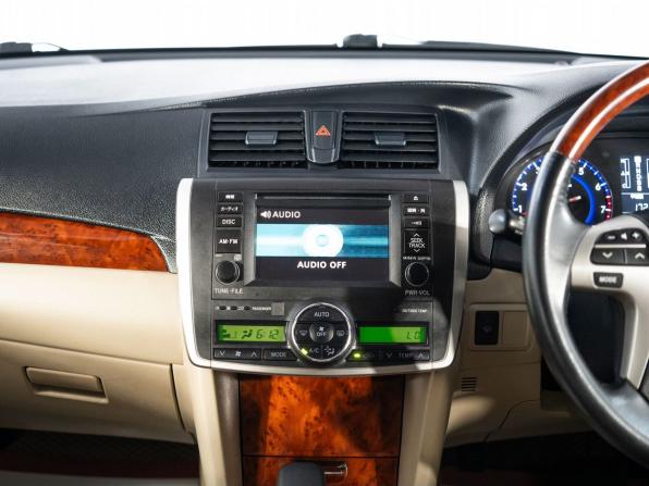 Toyota Premio II (T26) Рестайлинг с пробегом 2013 года, цена 1 385 500 рублей, 99474 км, седан, Автокод Объявления