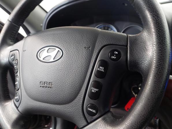 Hyundai Santa Fe II с пробегом 2008 года, цена 1 050 000 рублей, 217324 км, внедорожник, Автокод Объявления