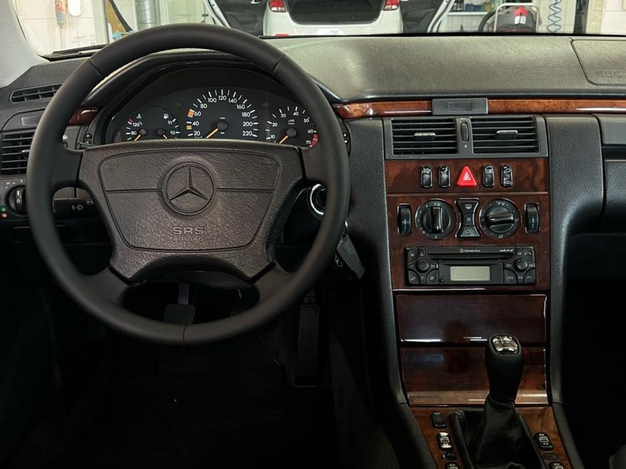 Mercedes-Benz E-Класс II (W210 S210) Волгоград  - изображение 16