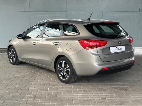 Kia Ceed II с пробегом 2014 года, цена 1 210 000 рублей, 125158 км, универсал, Автокод Объявления