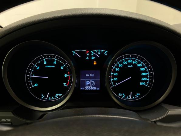 Toyota Land Cruiser 200 Series с пробегом 2010 года, цена 2 999 999 рублей, 305312 км, внедорожник, Автокод Объявления