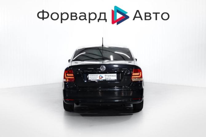 Volkswagen Polo V Рестайлинг с пробегом 2016 года, цена 990 000 рублей, 123851 км, седан, Автокод Объявления