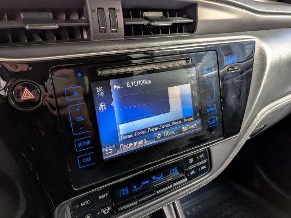 Toyota Corolla XI (E160 E170 E180) Рестайлинг 1 с пробегом 2018 года, цена 1 750 000 рублей, 107942 км, седан, Автокод Объявления