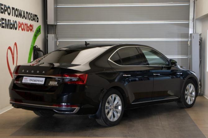 Skoda Superb III Рестайлинг с пробегом 2020 года, цена 2 460 000 рублей, 80622 км, лифтбек, Автокод Объявления