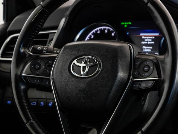 Toyota Camry VIII (XV70) с пробегом 2018 года, цена 2 149 000 рублей, 132500 км, седан, Автокод Объявления