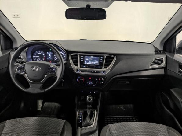 Hyundai Solaris II с пробегом 2020 года, цена 1 740 000 рублей, 16497 км, седан, Автокод Объявления