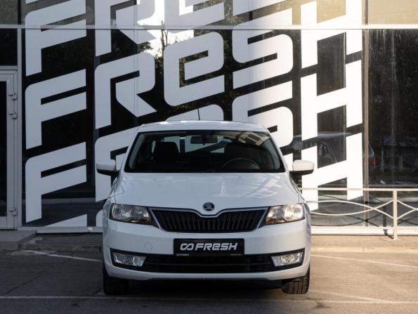 Skoda Rapid I с пробегом 2014 года, цена 1 020 000 рублей, 121803 км, лифтбек, Автокод Объявления
