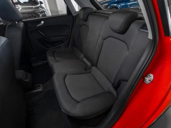Audi A1 I (8X) Рестайлинг с пробегом 2015 года, цена 1 100 000 рублей, 111353 км, хэтчбек, Автокод Объявления