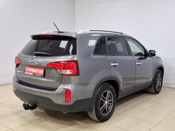 Kia Sorento II Рестайлинг с пробегом 2017 года, цена 1 870 000 рублей, 185675 км, внедорожник, Автокод Объявления