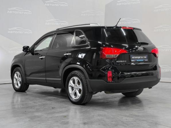 Kia Sorento II Рестайлинг с пробегом 2013 года, цена 1 300 000 рублей, 211700 км, внедорожник, Автокод Объявления