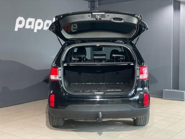 Kia Sorento II Рестайлинг с пробегом 2018 года, цена 2 049 000 рублей, 173000 км, внедорожник, Автокод Объявления