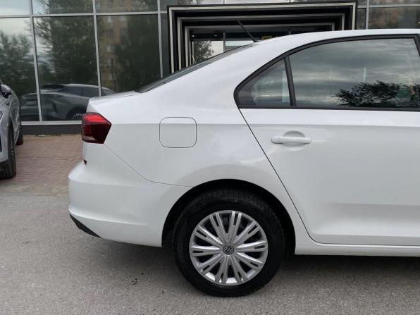 Volkswagen Polo VI с пробегом 2021 года, цена 1 369 000 рублей, 110137 км, лифтбек, Автокод Объявления