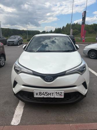 Toyota C-HR I с пробегом 2018 года, цена 2 099 000 рублей, 51369 км, внедорожник, Автокод Объявления