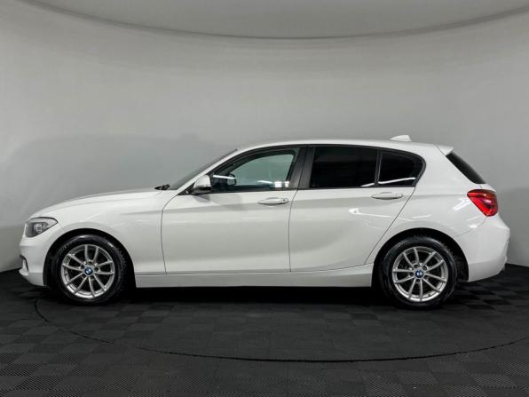 BMW 1 серии II (F20/F21) Рестайлинг с пробегом 2016 года, цена 1 547 000 рублей, 123676 км, хэтчбек, Автокод Объявления