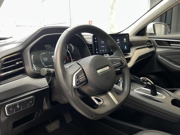 Haval F7 I Рестайлинг с пробегом 2023 года, цена 2 350 000 рублей, 26900 км, внедорожник, Автокод Объявления