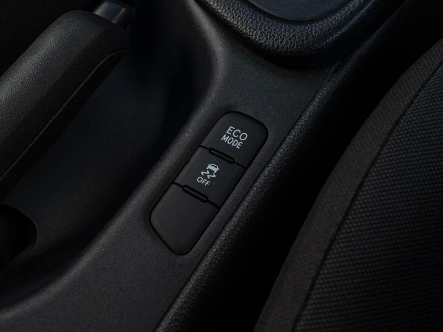 Toyota Yaris IV Краснодар  - изображение 14