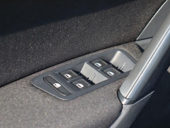 Volkswagen Golf VII с пробегом 2013 года, цена 900 000 рублей, 235389 км, хэтчбек, Автокод Объявления