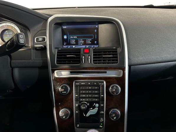 Volvo XC60 I с пробегом 2012 года, цена 1 659 900 рублей, 224273 км, внедорожник, Автокод Объявления