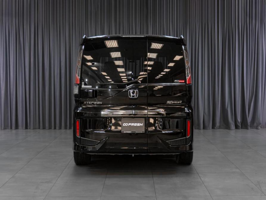 Honda Stepwgn V Рестайлинг Тюмень  - изображение 4