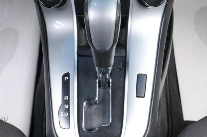 Chevrolet Cruze I Рестайлинг с пробегом 2013 года, цена 959 000 рублей, 128000 км, седан, Автокод Объявления
