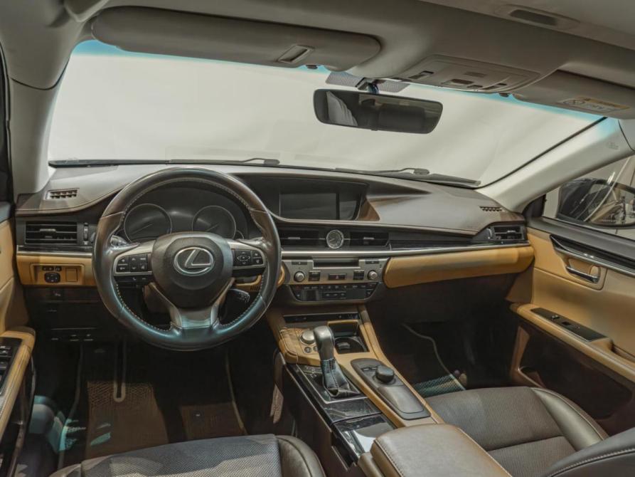 Lexus ES VI Рестайлинг Мурманск  - изображение 9