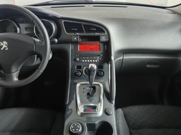 Peugeot 3008 I Рестайлинг с пробегом 2016 года, цена 1 095 000 рублей, 129255 км, внедорожник, Автокод Объявления