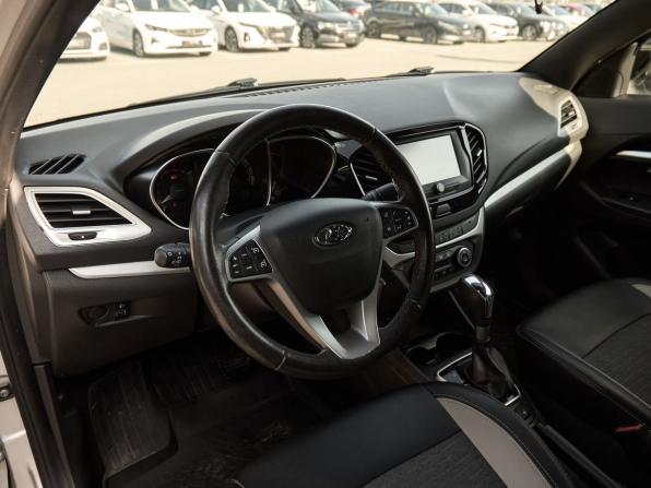 Lada (ВАЗ) Vesta I с пробегом 2020 года, цена 1 087 000 рублей, 83184 км, седан, Автокод Объявления