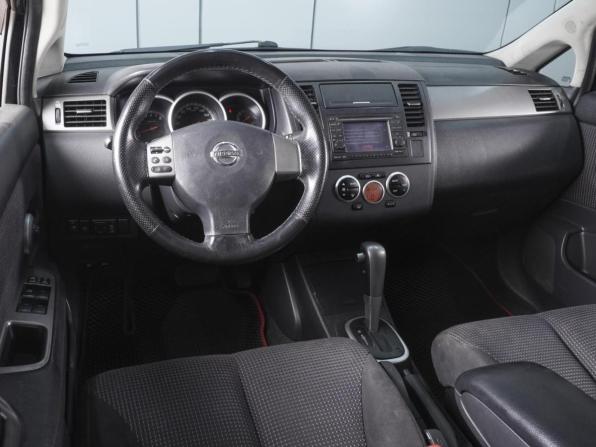Nissan Tiida I Рестайлинг с пробегом 2010 года, цена 820 000 рублей, 176281 км, седан, Автокод Объявления