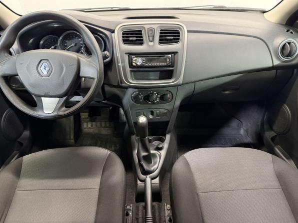 Renault Logan II с пробегом 2015 года, цена 599 000 рублей, 158607 км, седан, Автокод Объявления