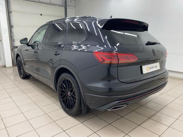 Volkswagen Touareg III с пробегом 2022 года, цена 6 999 000 рублей, 115650 км, внедорожник, Автокод Объявления