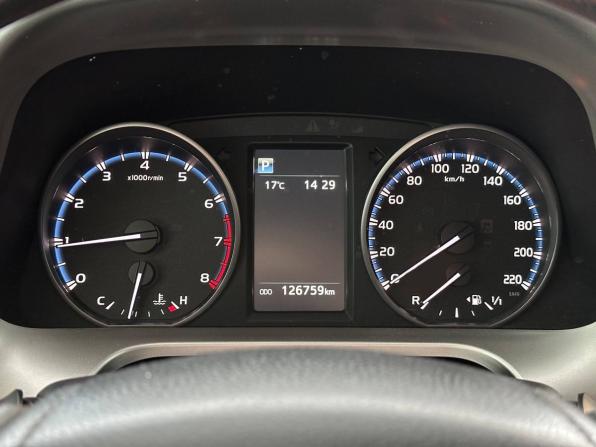 Toyota RAV4 IV (XA40) Рестайлинг с пробегом 2016 года, цена 2 235 000 рублей, 126759 км, внедорожник, Автокод Объявления
