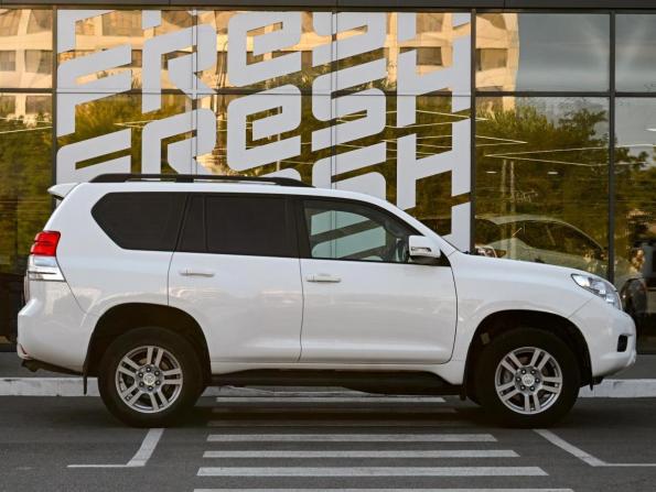 Toyota Land Cruiser Prado 150 Series с пробегом 2011 года, цена 2 699 000 рублей, 181777 км, внедорожник, Автокод Объявления