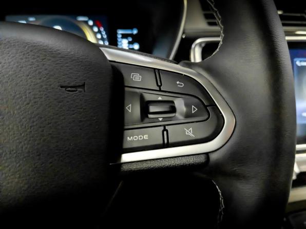 Geely Atlas Pro с пробегом 2022 года, цена 2 000 000 рублей, 20178 км, внедорожник, Автокод Объявления