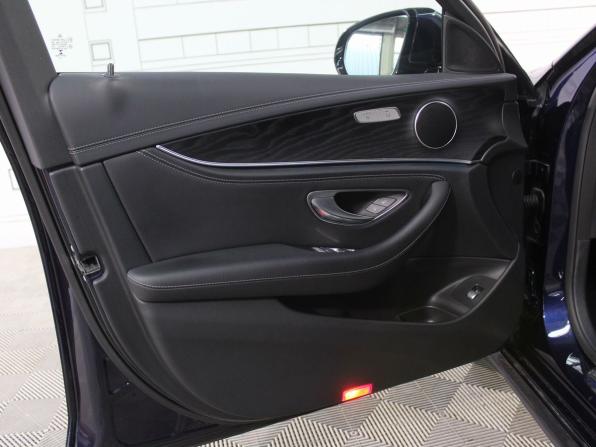 Mercedes-Benz E-Класс V (W213 S213 C238) с пробегом 2020 года, цена 3 570 000 рублей, 135000 км, седан, Автокод Объявления