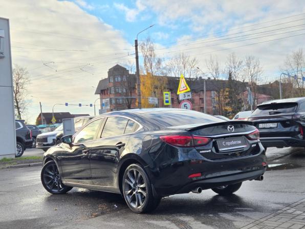 Mazda 6 III (GJ) Рестайлинг с пробегом 2015 года, цена 1 599 000 рублей, 220000 км, седан, Автокод Объявления